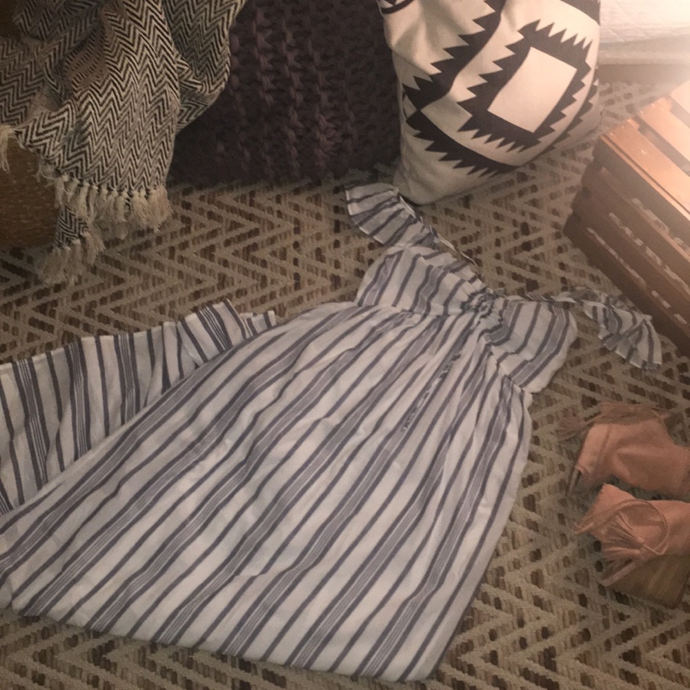 Stripped maxi